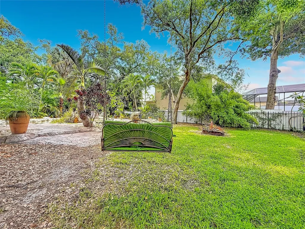 4616 W Ingraham Street Tampa FL 33616