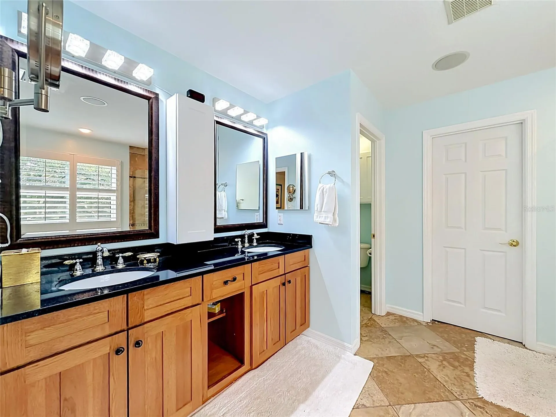 4616 W Ingraham Street Tampa FL 33616