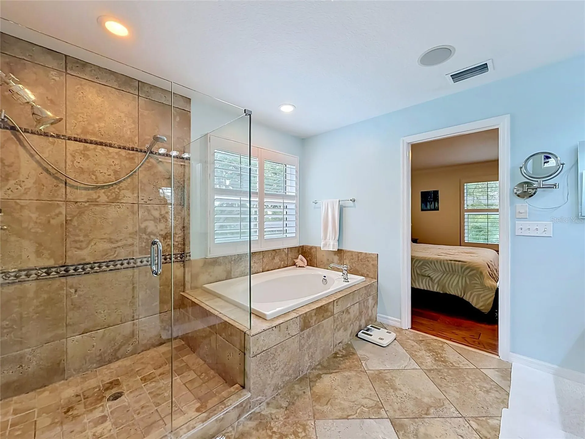 4616 W Ingraham Street Tampa FL 33616