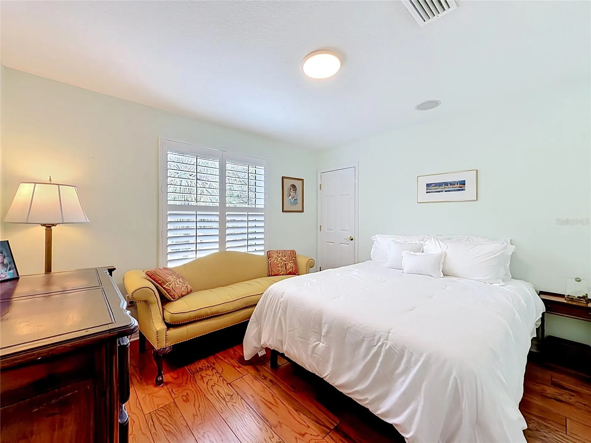 4616 W Ingraham Street Tampa FL 33616