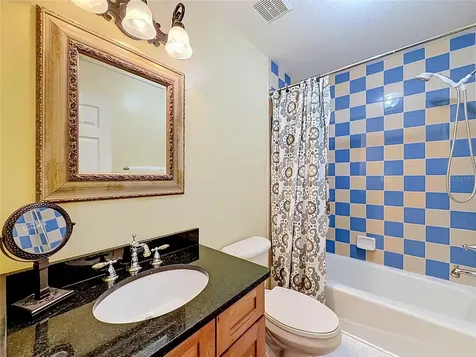 4616 W Ingraham Street Tampa FL 33616