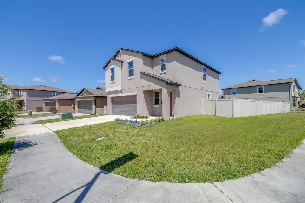 31366 Barrel Wave Way Wesley Chapel FL 33545