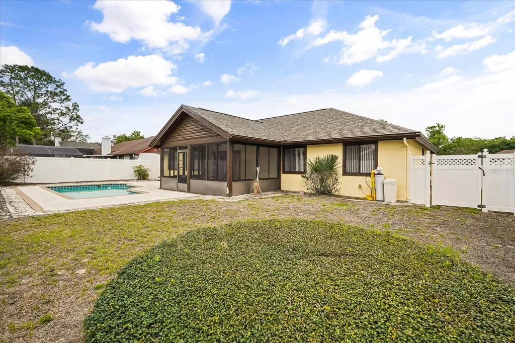 10330 Taraby Court Orlando FL 32817