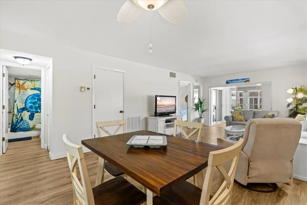 404 Pinebrook Crescent Venice FL 34285