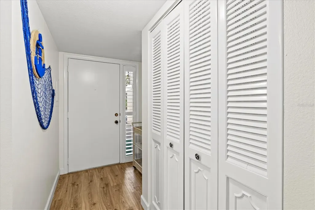 404 Pinebrook Crescent Venice FL 34285