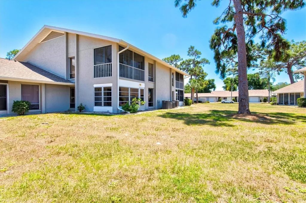 404 Pinebrook Crescent Venice FL 34285