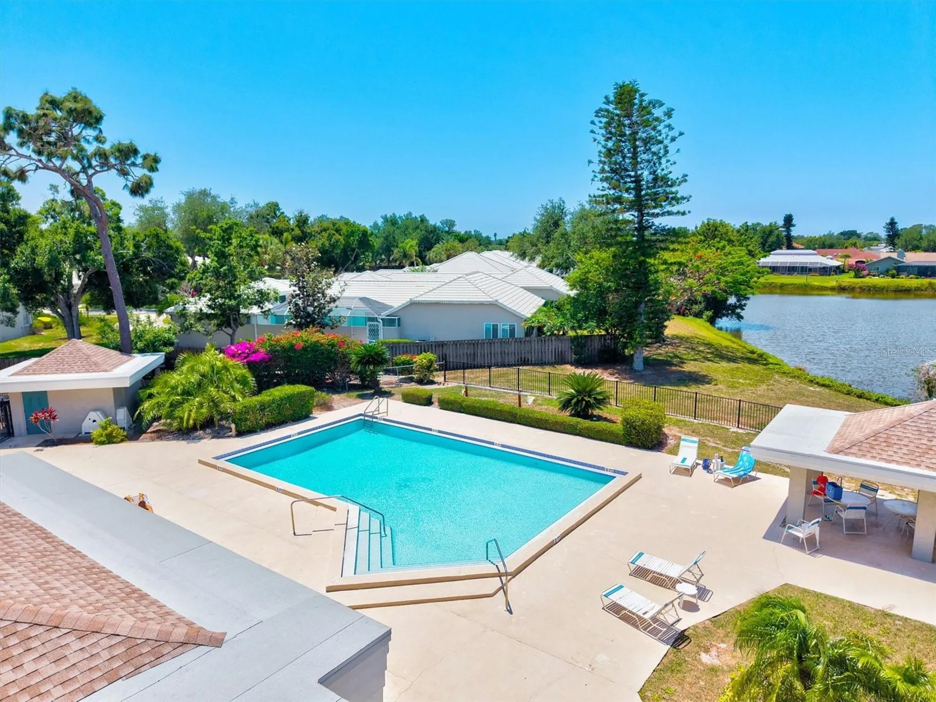 404 Pinebrook Crescent Venice FL 34285