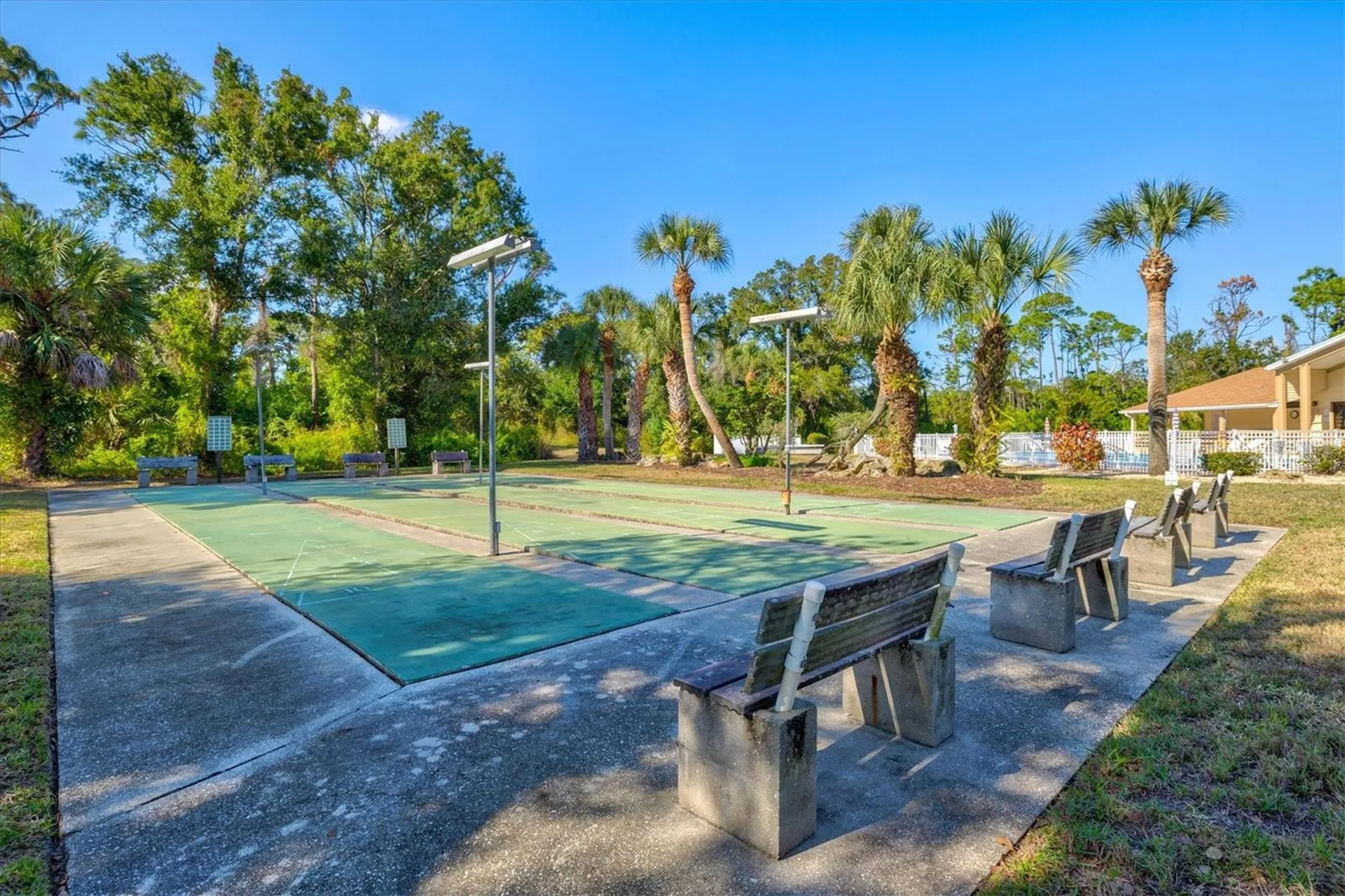 404 Pinebrook Crescent Venice FL 34285