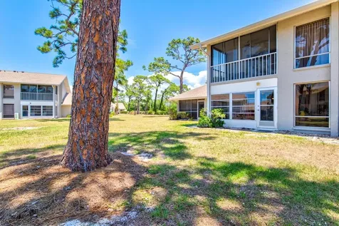 404 Pinebrook Crescent Venice FL 34285