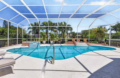 11671 Harborside Circle Largo FL 33773