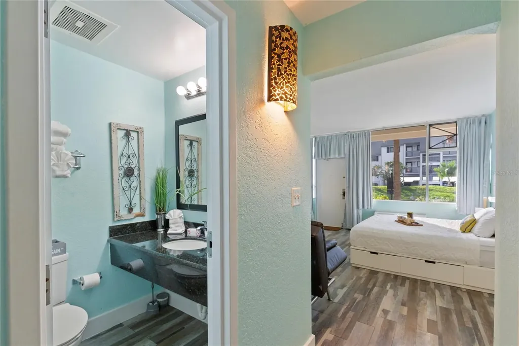 611 Destiny Drive Ruskin FL 33570