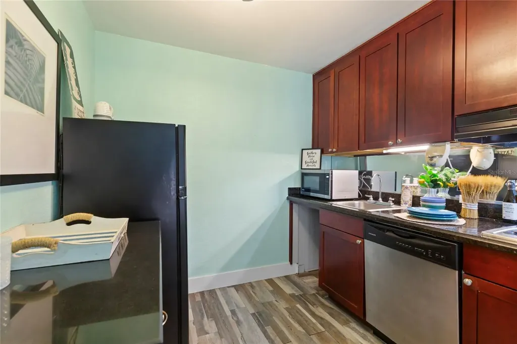 611 Destiny Drive Ruskin FL 33570