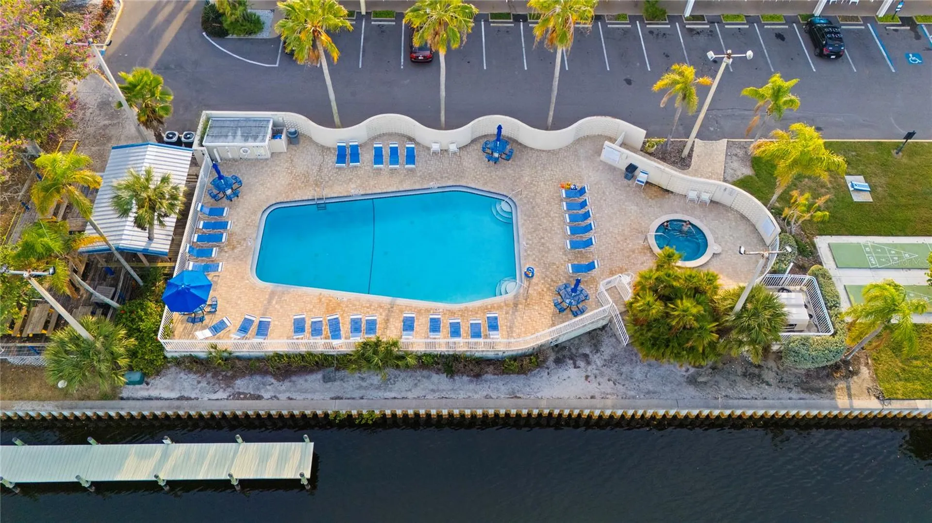 611 Destiny Drive Ruskin FL 33570