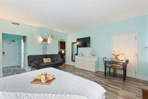 611 Destiny Drive Ruskin FL 33570