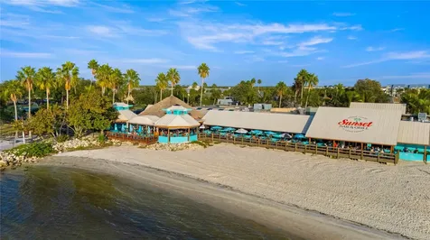 611 Destiny Drive Ruskin FL 33570