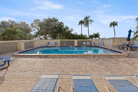 611 Destiny Drive Ruskin FL 33570