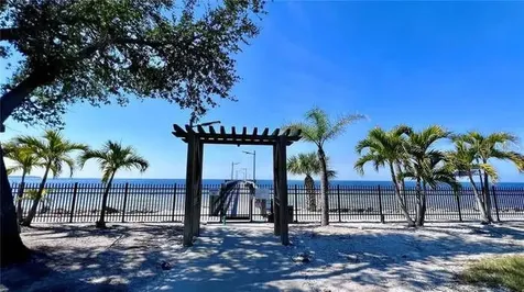 611 Destiny Drive Ruskin FL 33570