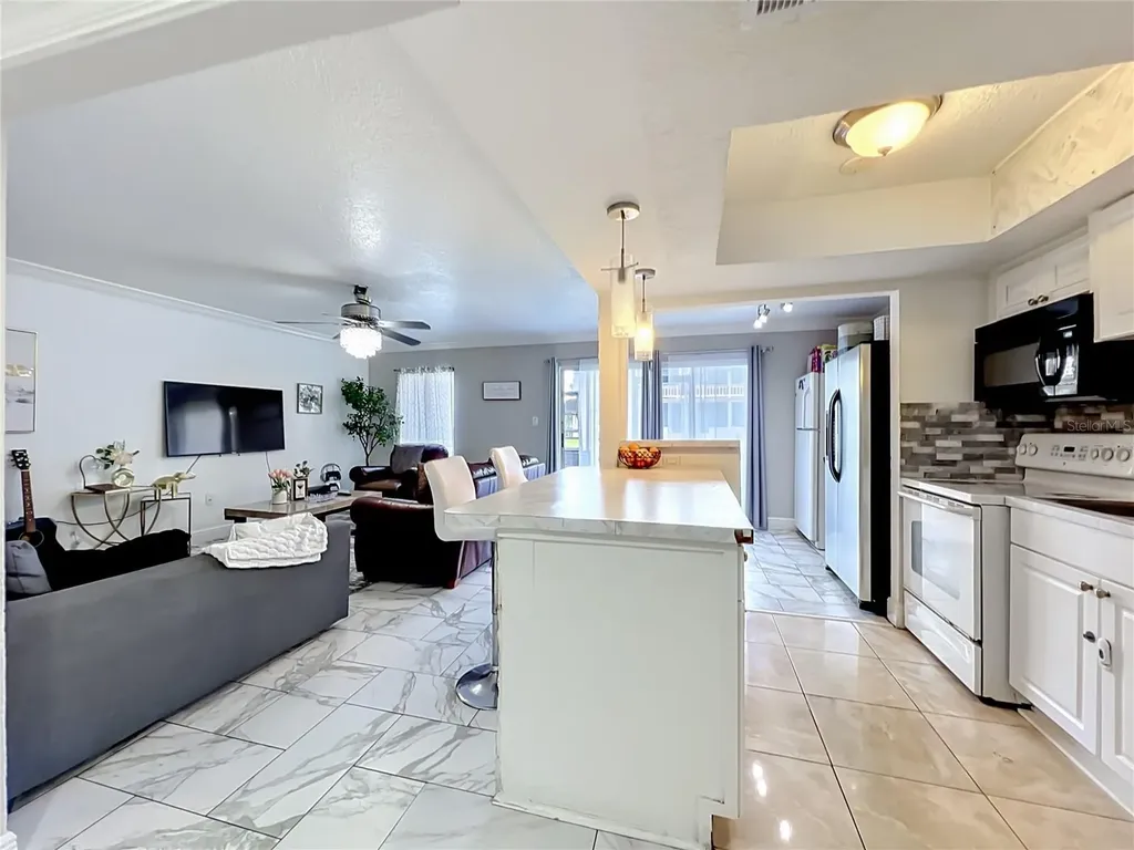 4805 S Texas Avenue Orlando FL 32839