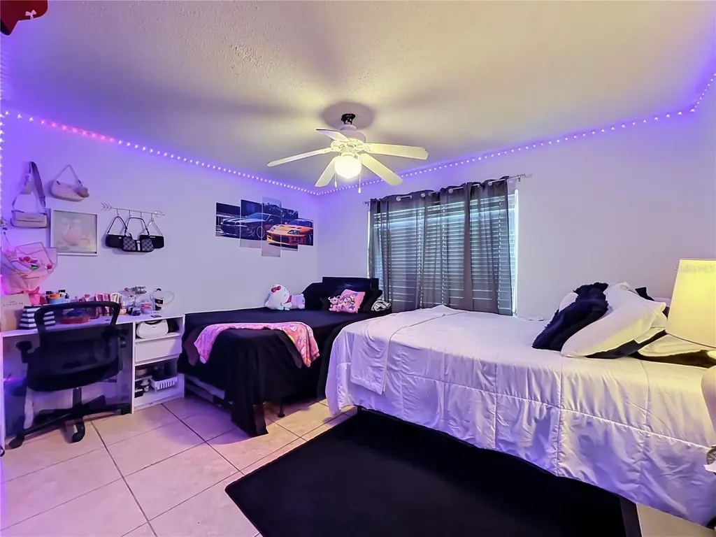 4805 S Texas Avenue Orlando FL 32839