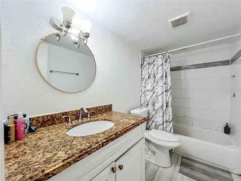 4805 S Texas Avenue Orlando FL 32839