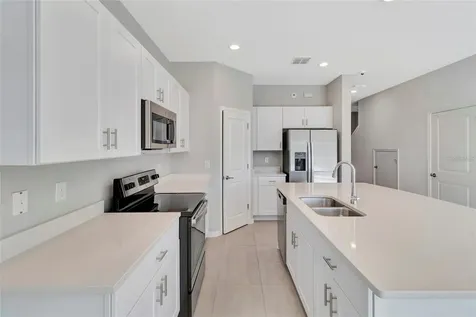 2596 Penguin Boulevard Davenport FL 33837