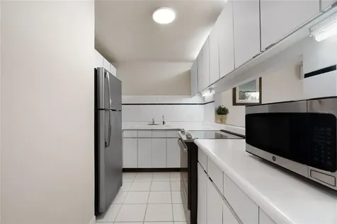 125 Harbour Drive Humacao PR 00791