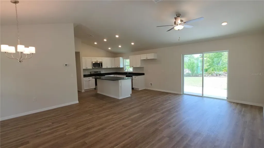 1353 W Cary Drive Citrus Springs FL 34434
