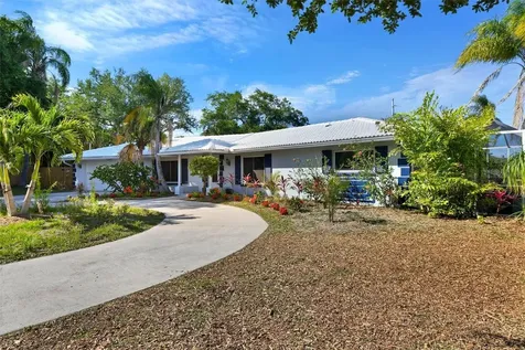 1667 Bravo Drive Clearwater FL 33764