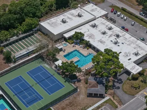 5970 80th Street N St Petersburg FL 33709