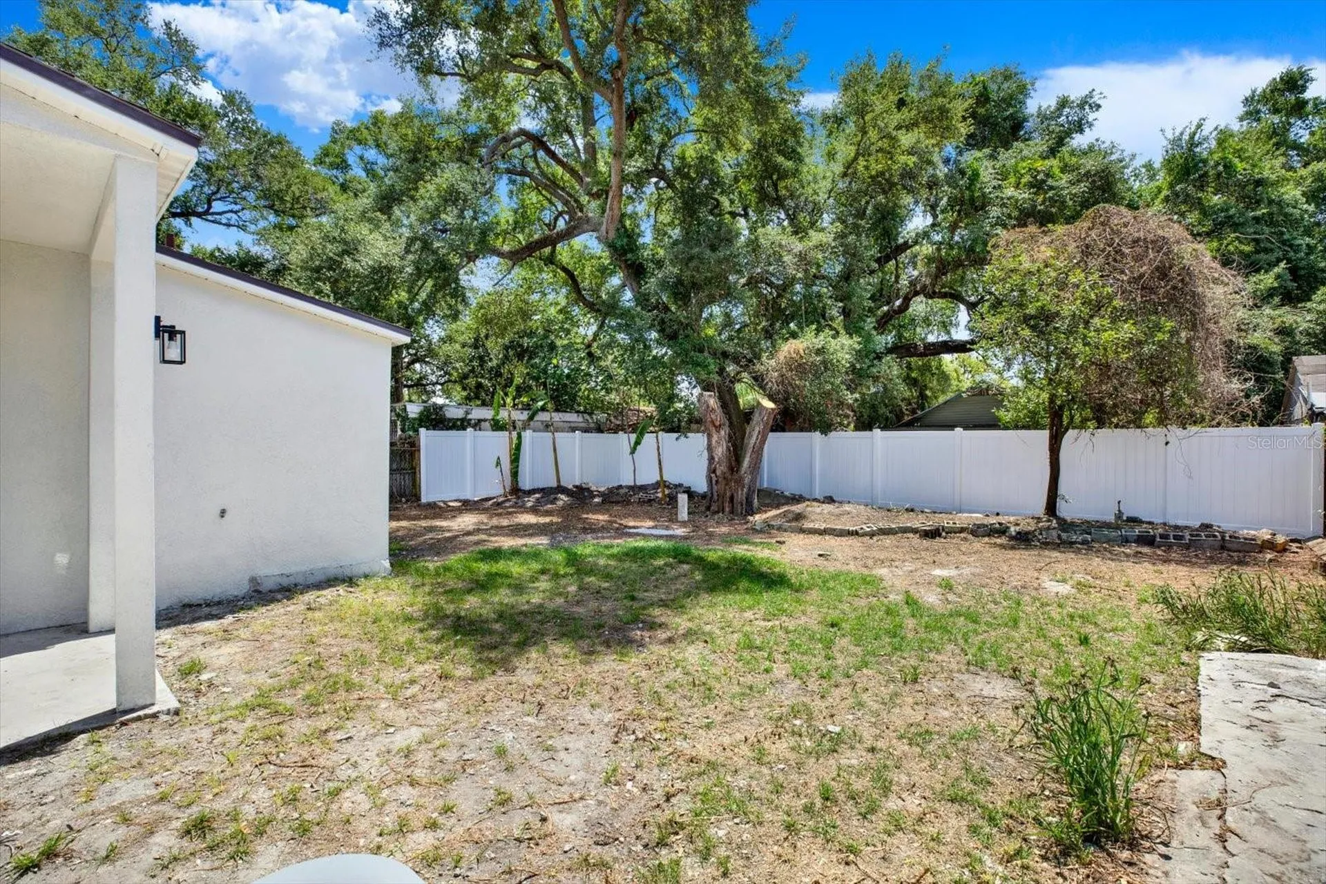 1209 E 33rd Avenue Tampa FL 33603