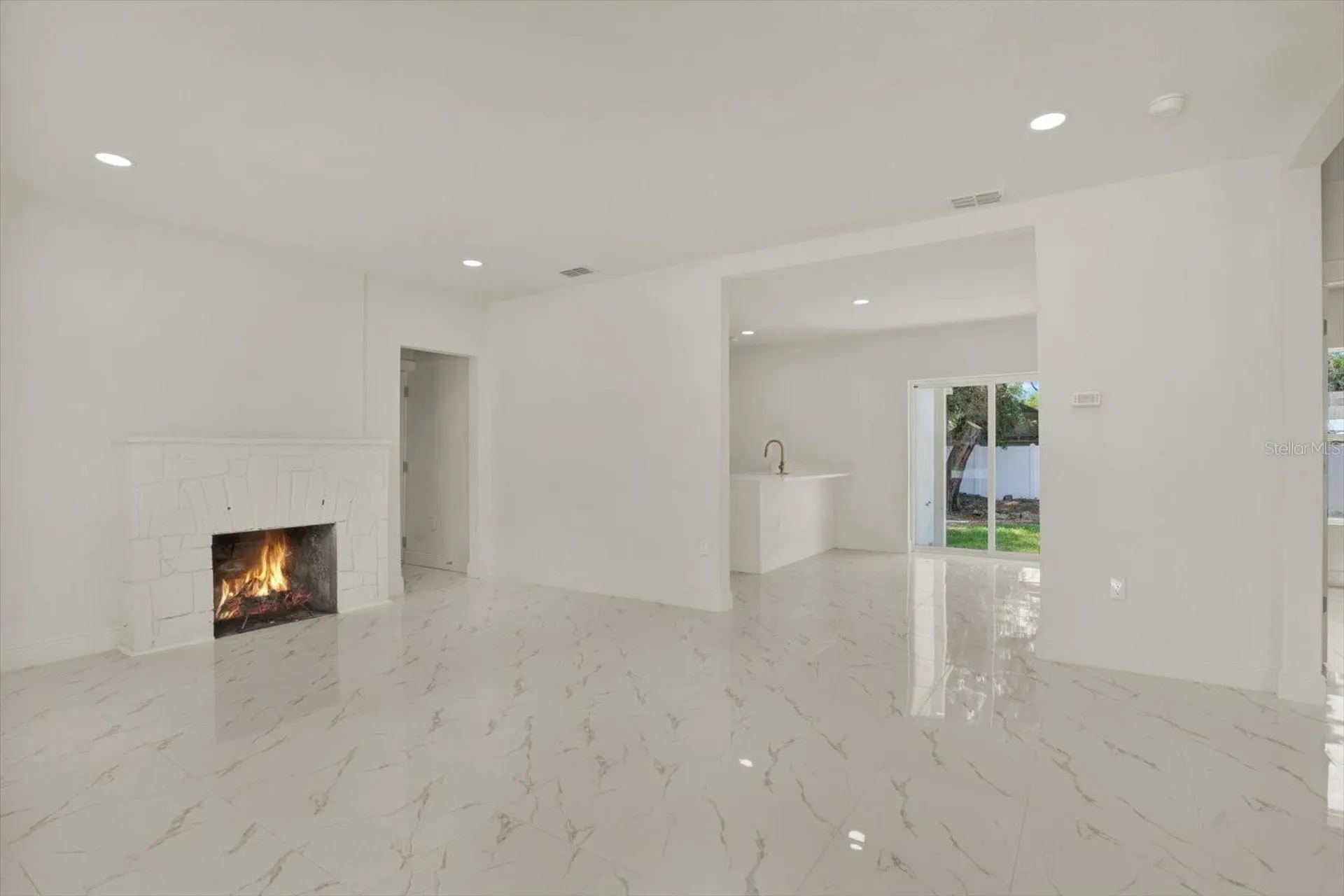 1209 E 33rd Avenue Tampa FL 33603