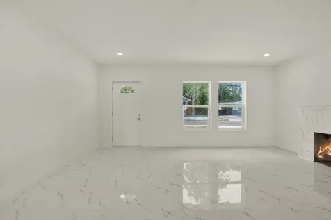 1209 E 33rd Avenue Tampa FL 33603