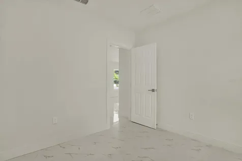 1209 E 33rd Avenue Tampa FL 33603