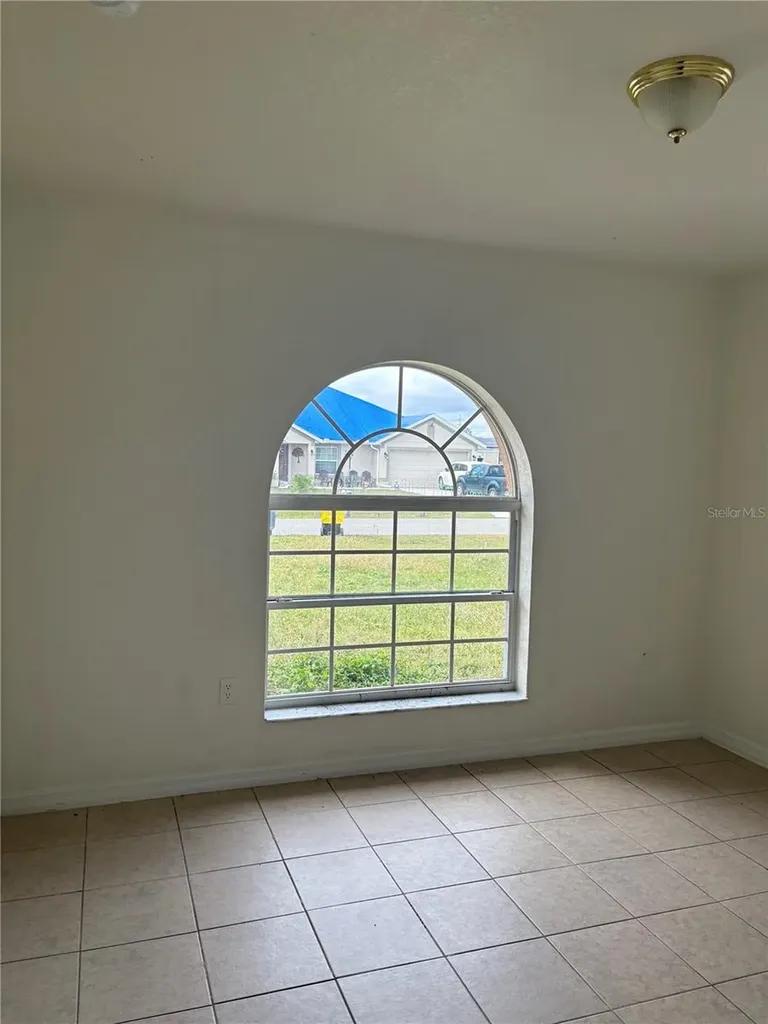 756 Camel Court Kissimmee FL 34759