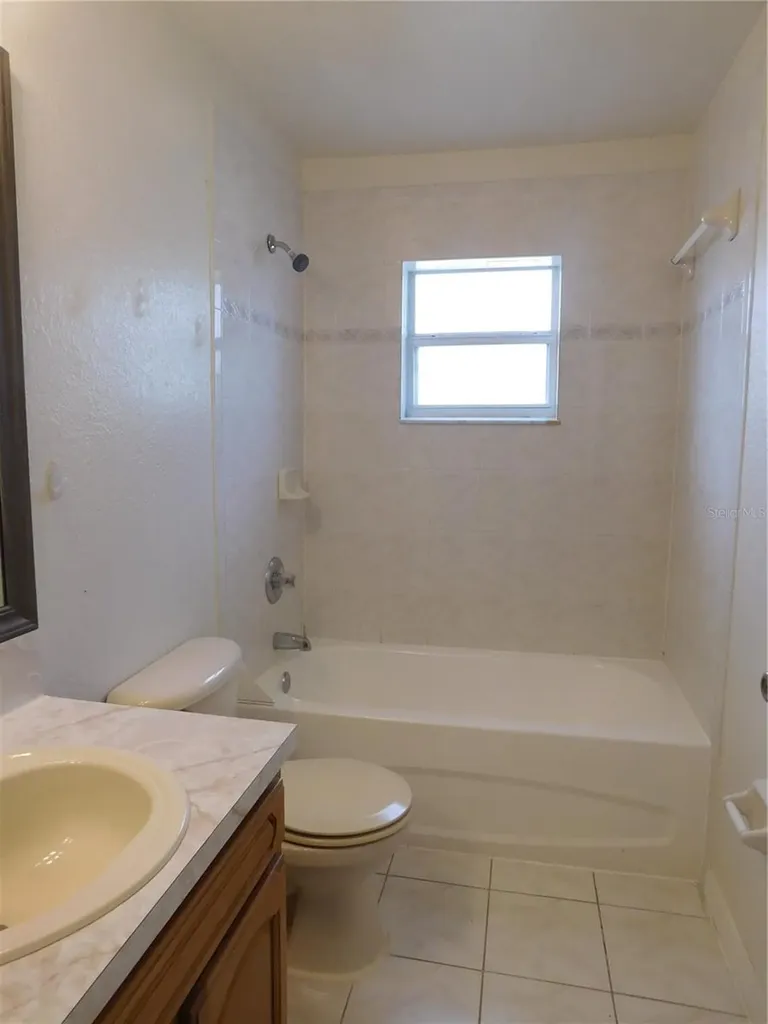756 Camel Court Kissimmee FL 34759