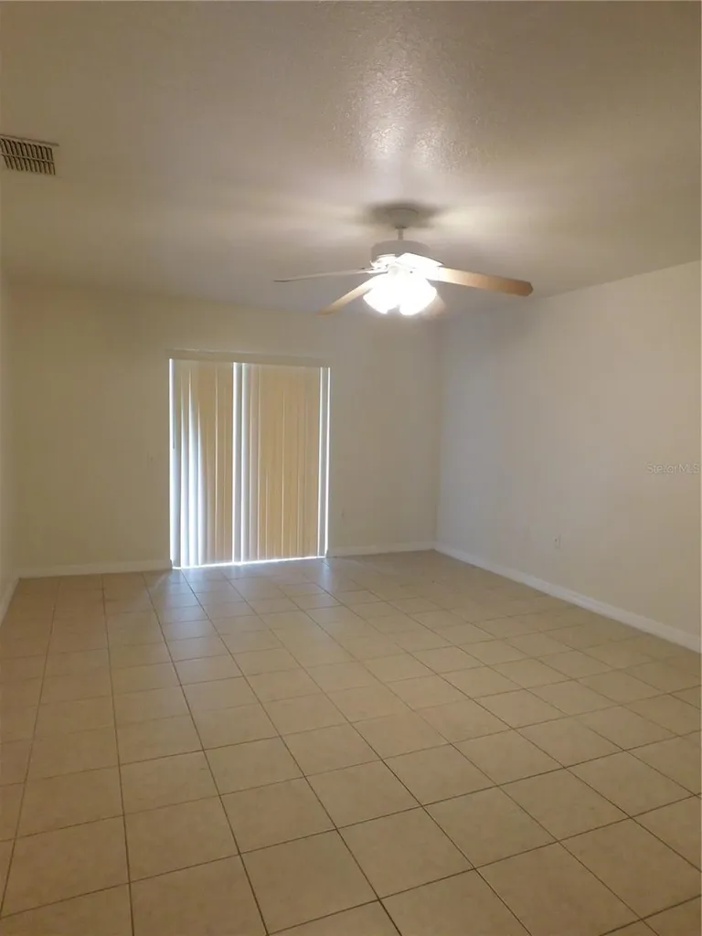 756 Camel Court Kissimmee FL 34759
