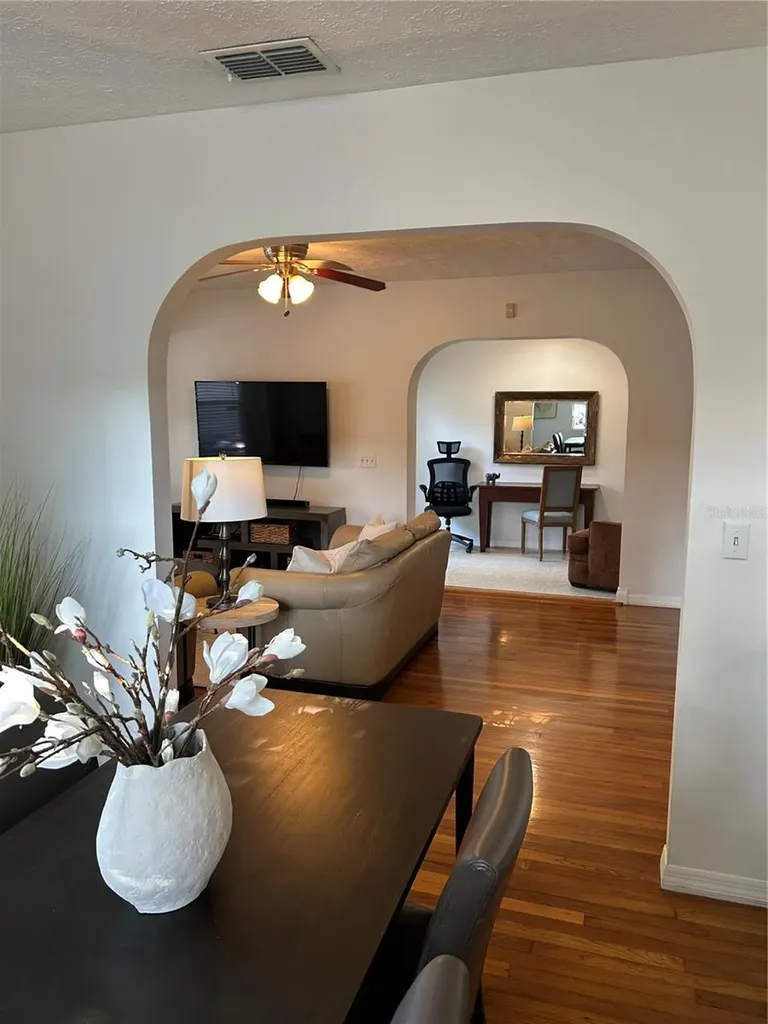 3014 W Mason Street Tampa FL 33629