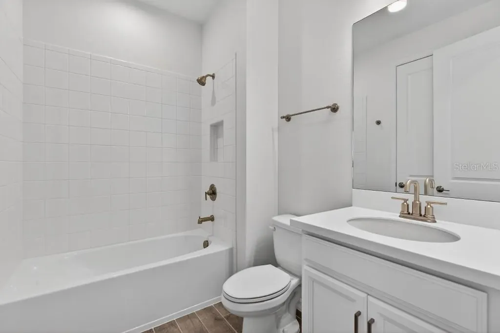 6126 Maidenstone Way Palmetto FL 34221