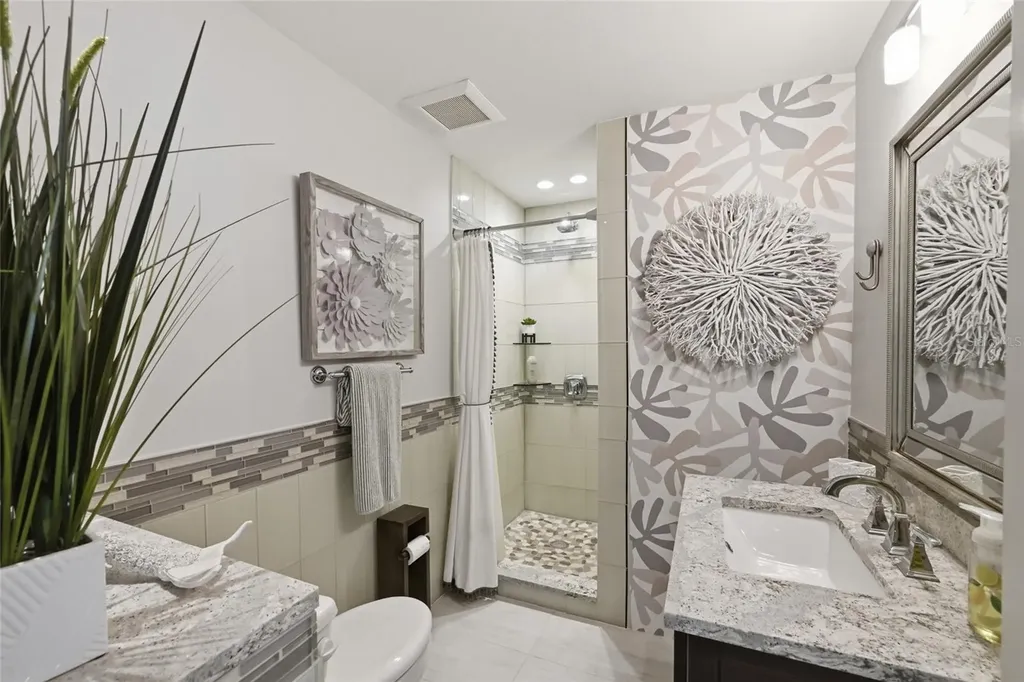 408 Yacht Harbor Drive Osprey FL 34229