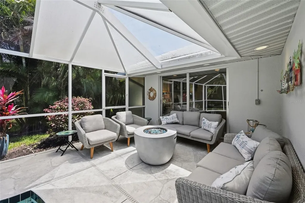 408 Yacht Harbor Drive Osprey FL 34229