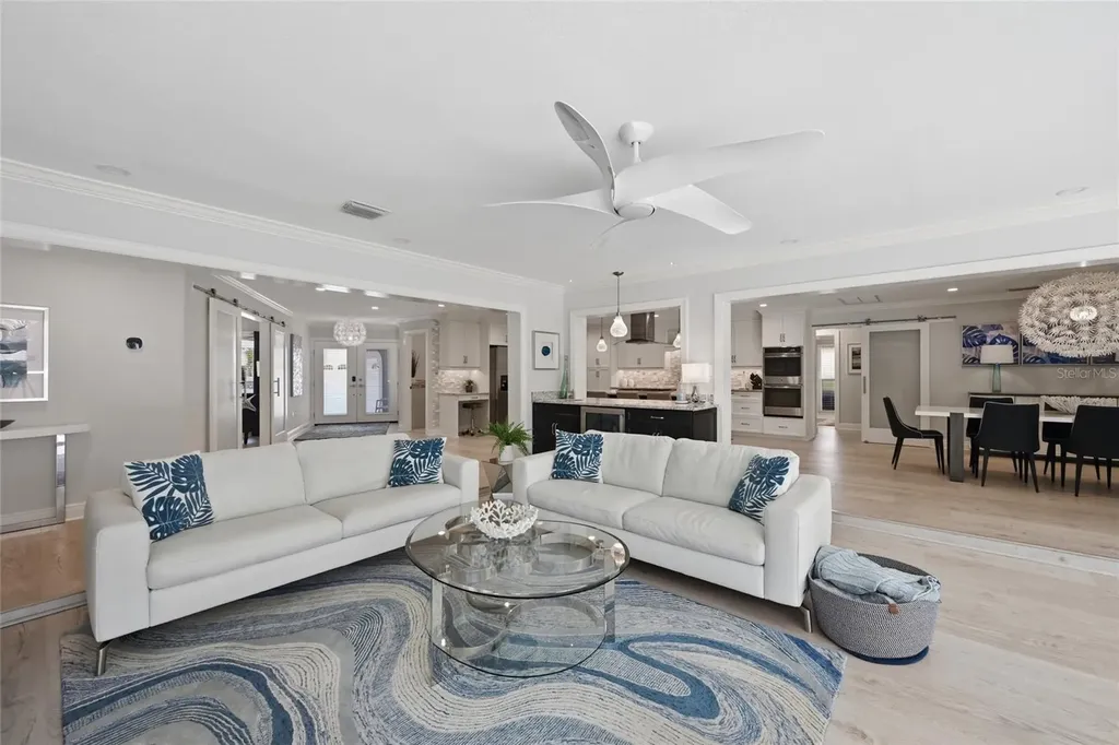 408 Yacht Harbor Drive Osprey FL 34229