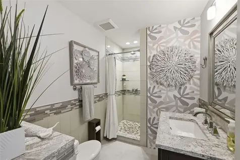 408 Yacht Harbor Drive Osprey FL 34229