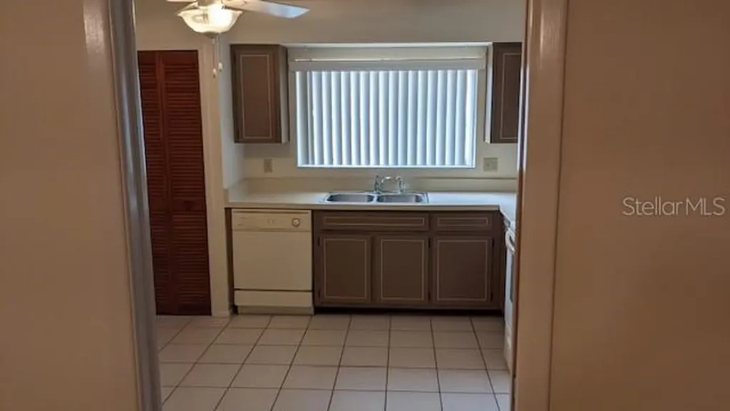 921 Saint Croix Court Orlando FL 32835