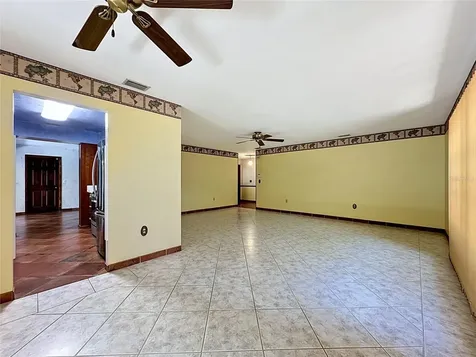 653 Green Meadow Avenue Maitland FL 32751