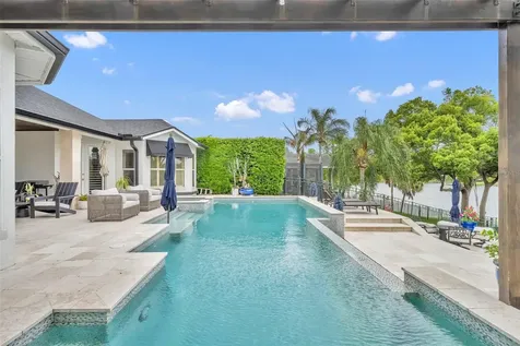5102 Sailwind Circle Orlando FL 32810