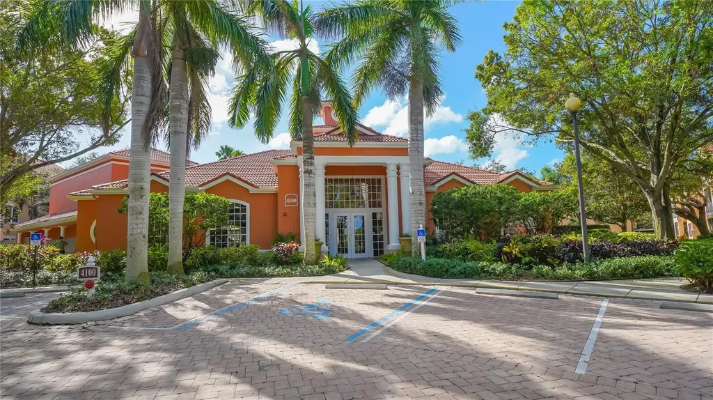 4118 Central Sarasota Parkway Sarasota FL 34238