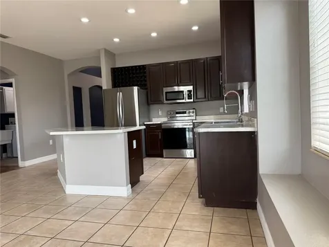 5909 Wedgefield Drive Zephyrhills FL 33541