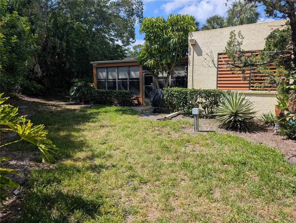 135 Wild Palm Drive Bradenton FL 34210