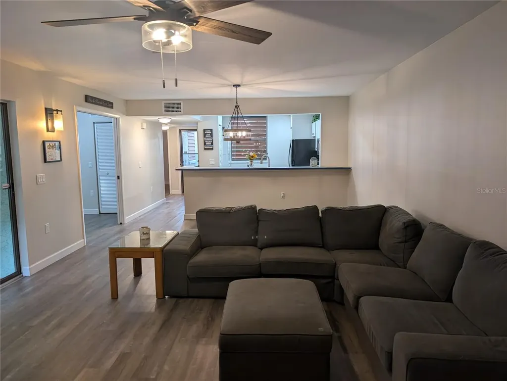 135 Wild Palm Drive Bradenton FL 34210