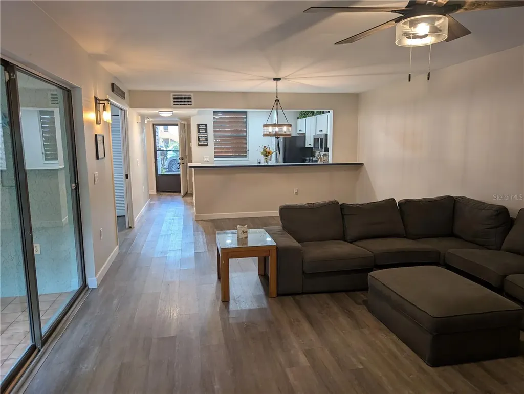135 Wild Palm Drive Bradenton FL 34210